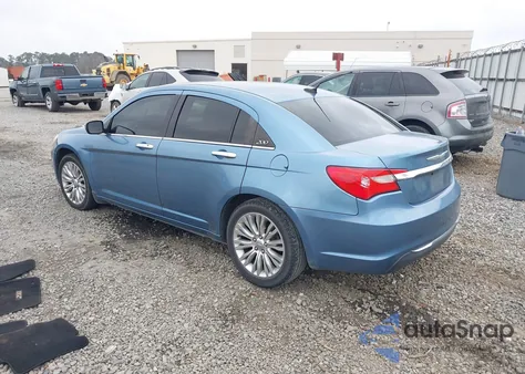 2011 Chrysler 200 Limited z USA, uszkodzony, nr VIN 1C3BC2FB8BN583075